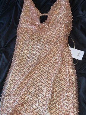 green emerald velvet dress Alya Rose Gold Mini Dress – Spellbound Boutique main image 1